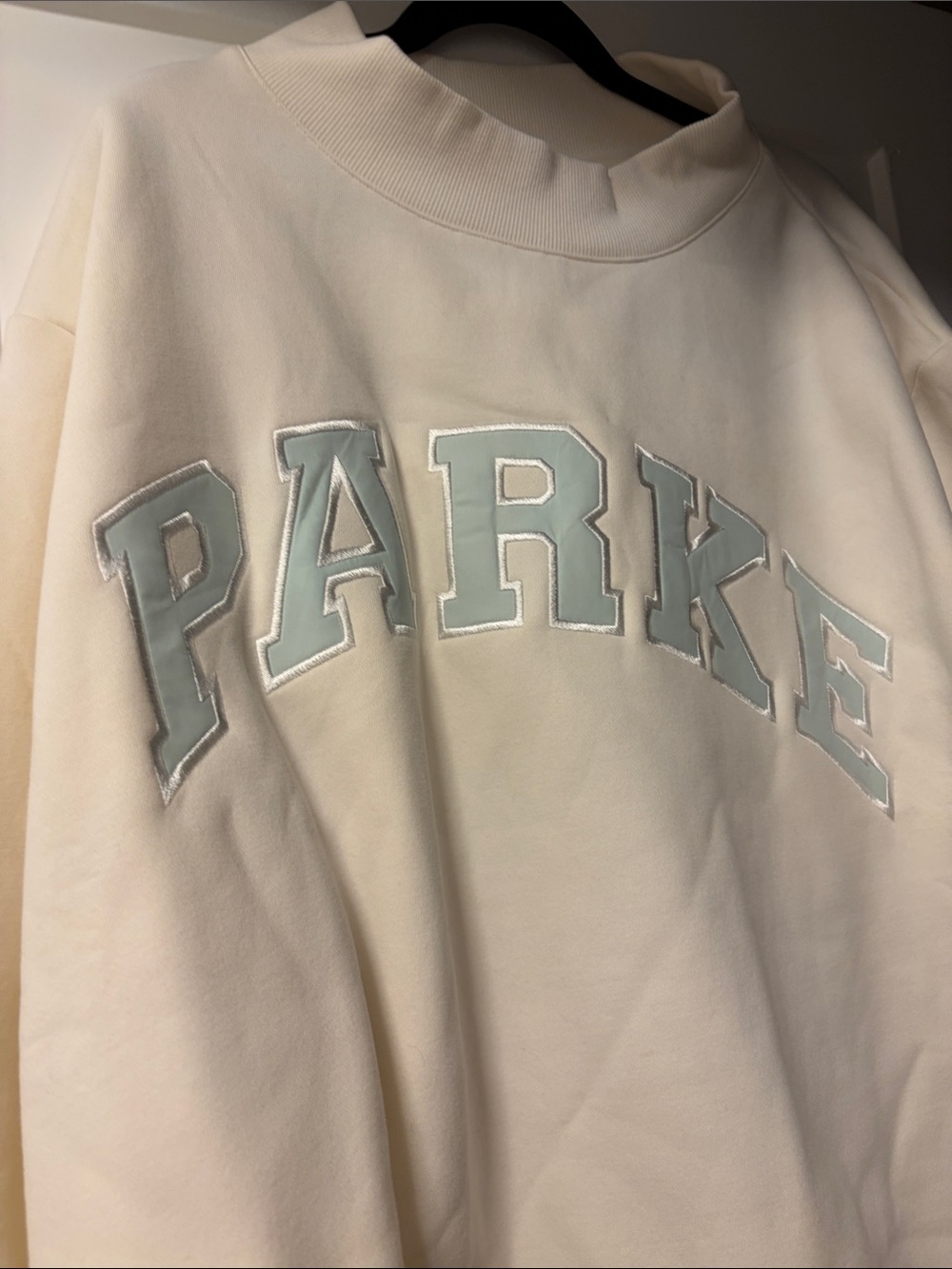 Sweatshirt - Picture 2 of 3